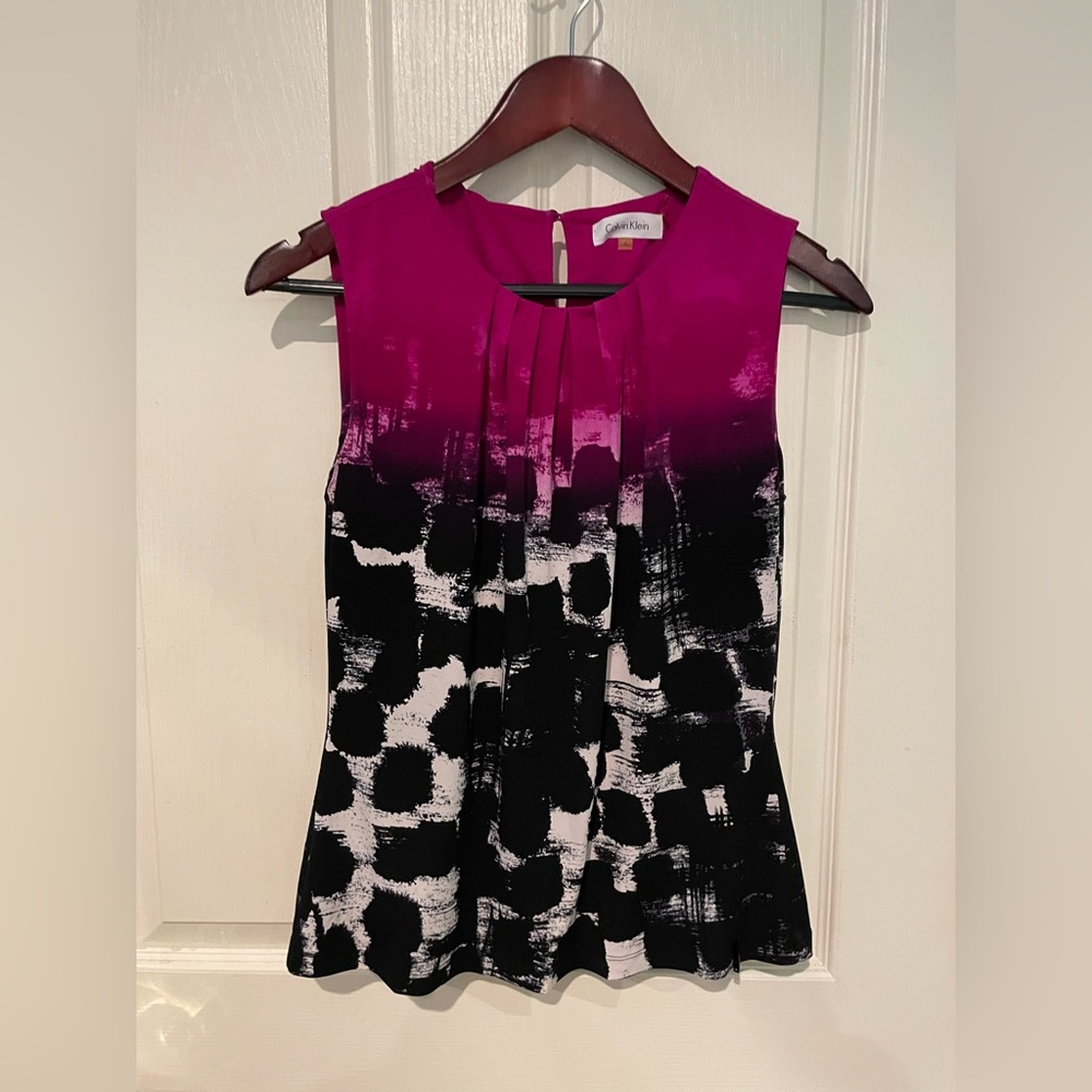 Calvin Klein size small